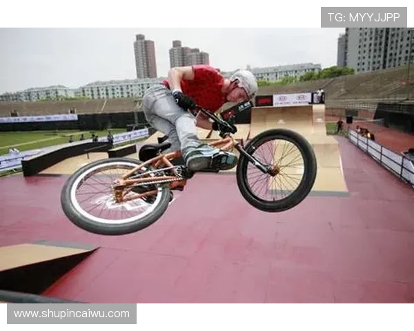 成都极限运动队与深圳极限运动队赛后分析力量对决的精彩瞬间与启示